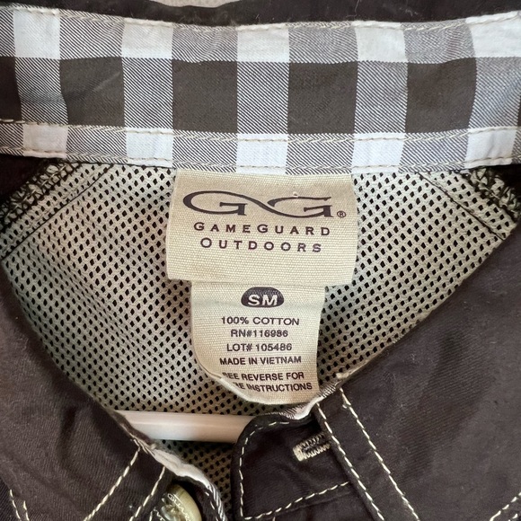Mens Game Guard brown button down shirt small - Picture 2 of 5